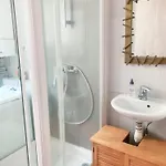 Cute Little For 6 Persons Апартаменты