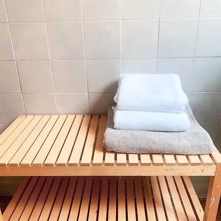 Cute Little For 6 Persons アパート パリ